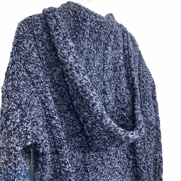 Otavalo Native American Wool ZipUp Hooded Cardigan - Picture 4 of 8